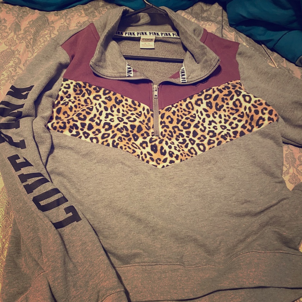 Victoria’s Secret Pink Leopard Set Size M